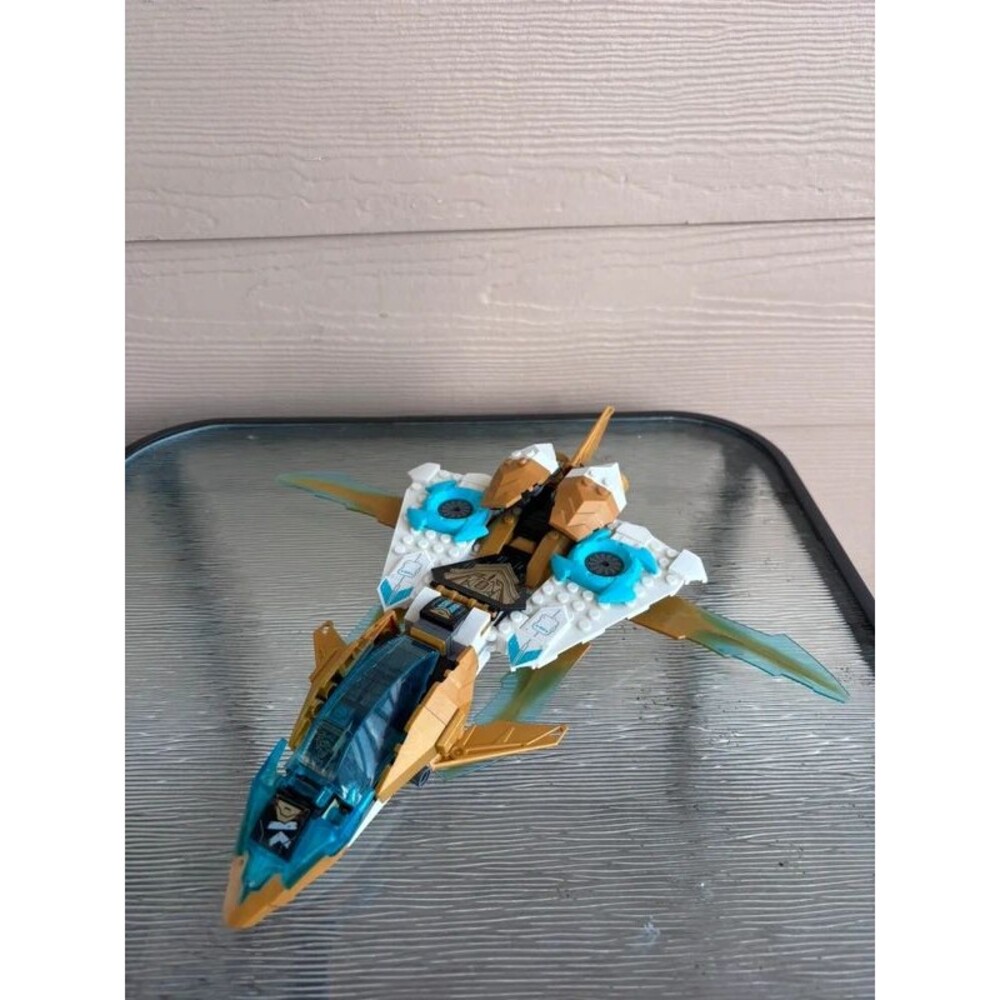 Lego Ninjago Zane’s Golden Dragon Jet #71770